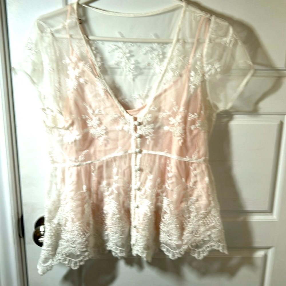 Abercrombie and Fitch camisole and overlapping lace shirt medium